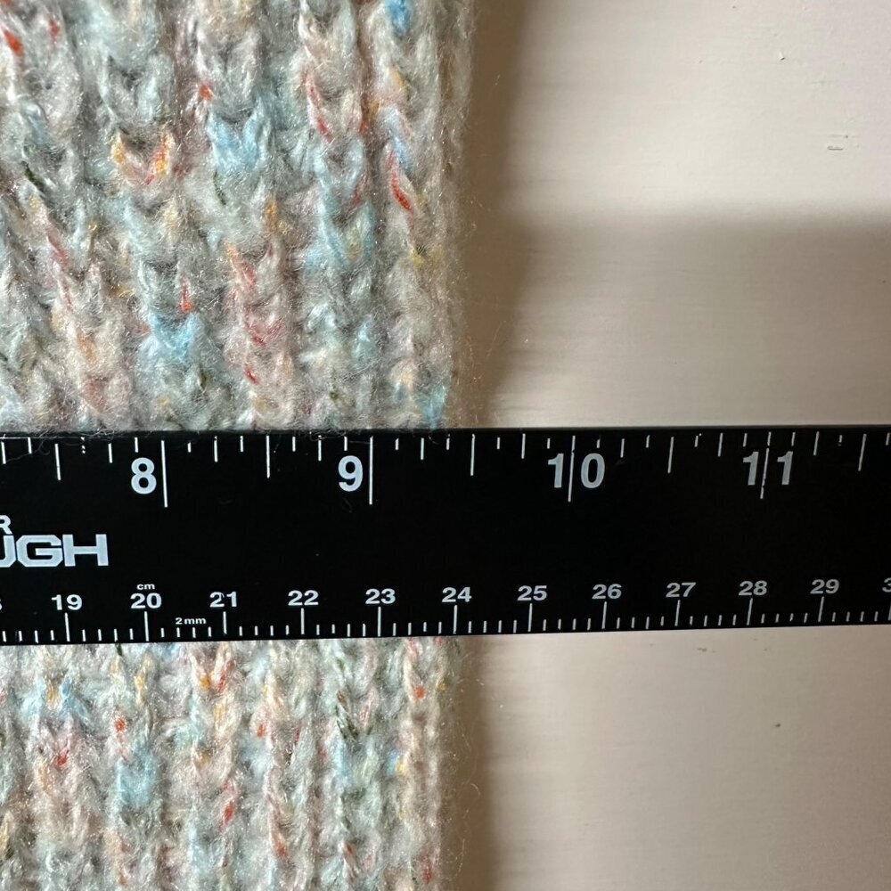 GAP Women’s Scarf One Size NWT Soft Knit Pastel Colors Cozy Winter Wrap ski - Picture 3 of 6